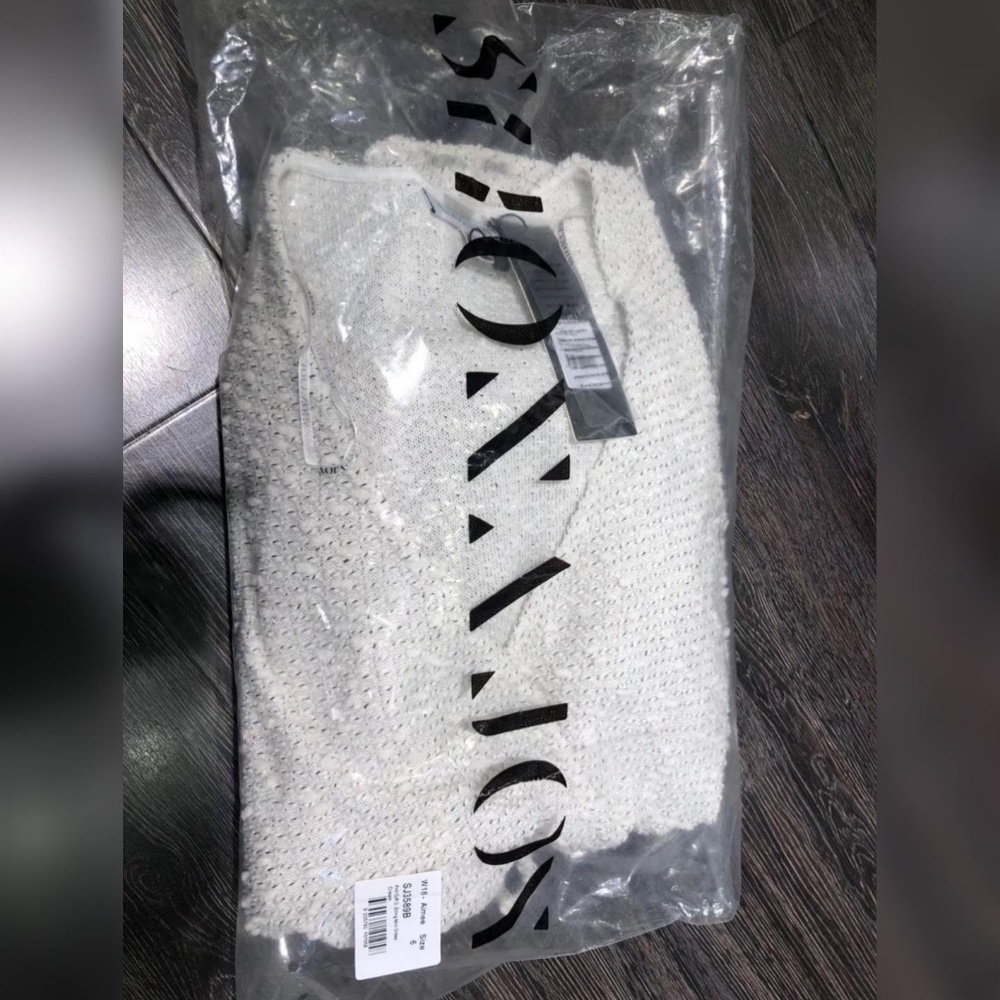 Shonajoy white knit dress